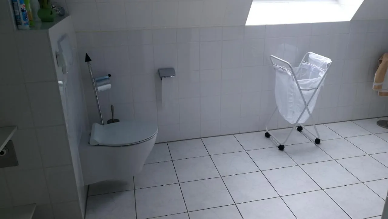 アパート Muenchen Grosszuegige Wohnung Sehr Ruhig